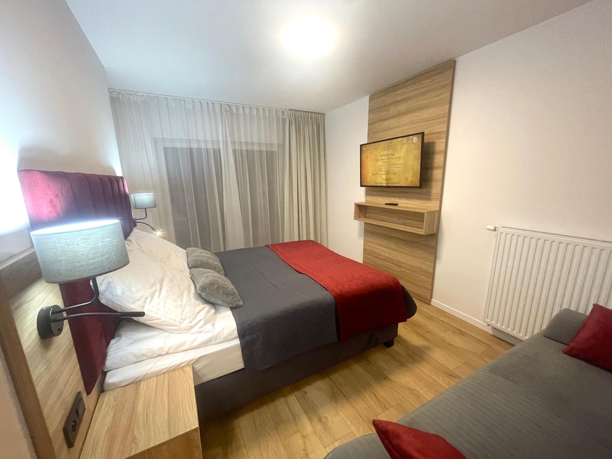 Apartment Premium Atal City Square-Free Parking Space In The Garage Vratislav Exteriér fotografie
