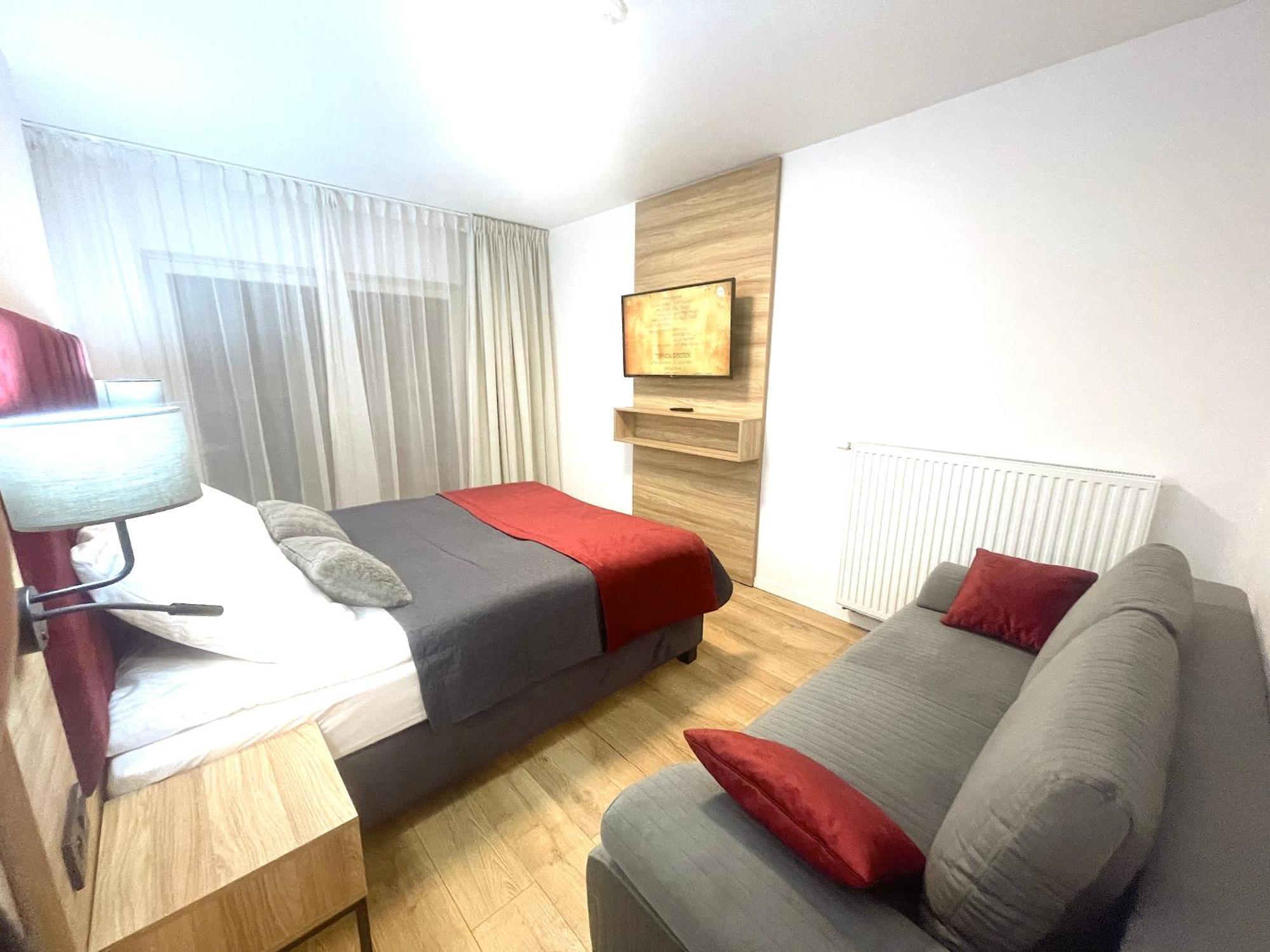 Apartment Premium Atal City Square-Free Parking Space In The Garage Vratislav Exteriér fotografie