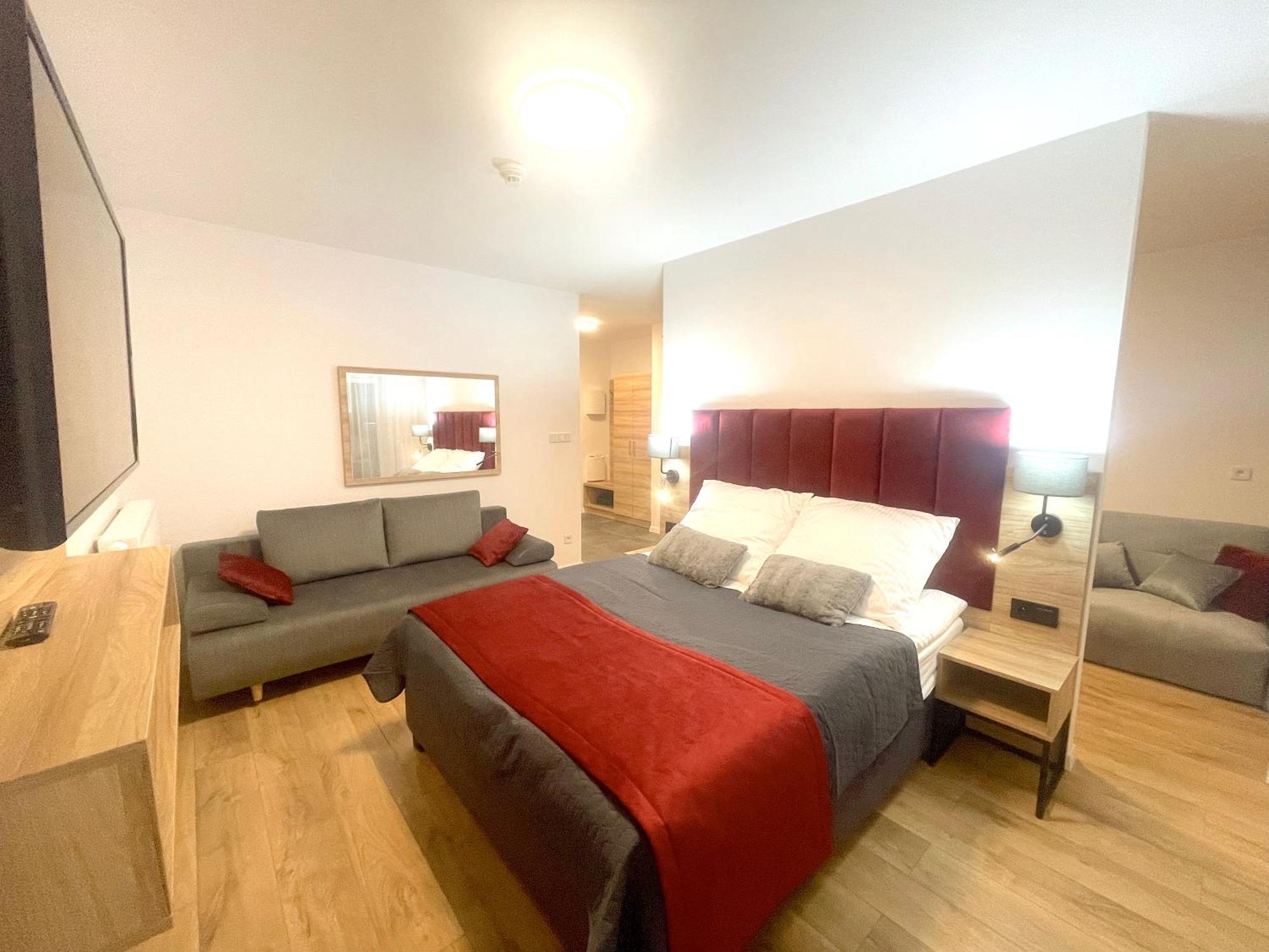 Apartment Premium Atal City Square-Free Parking Space In The Garage Vratislav Exteriér fotografie